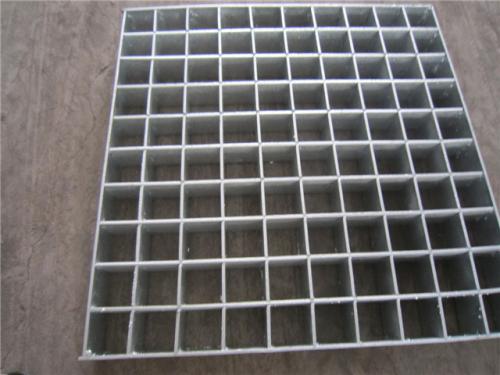 對(duì)插格柵板