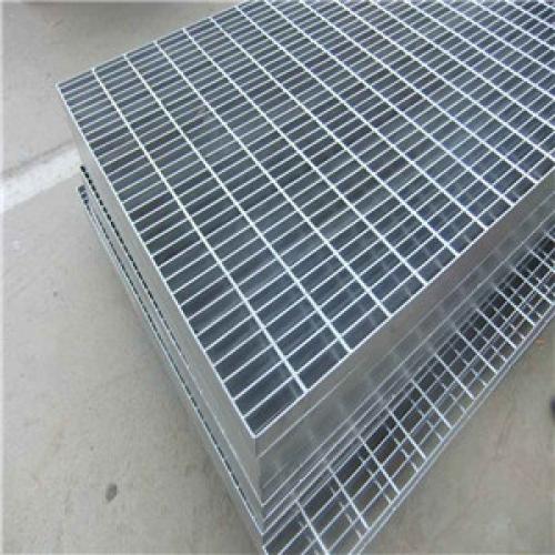 石油煉化平臺鋼格柵