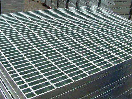 熱鍍鋅<a href='http://m.zjhtdwyy.com'>鋼格柵</a>板2 熱鍍鋅鋼格柵板2