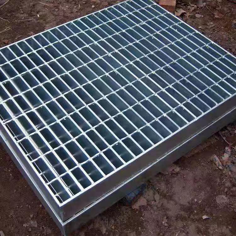 熱浸鍍鋅鋼<a href='http://m.zjhtdwyy.com'>格柵板</a>