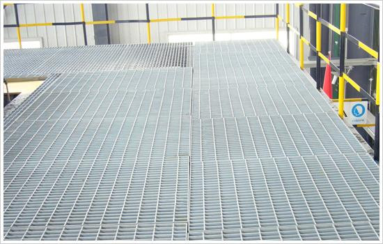 熱浸鋅<a href='http://m.zjhtdwyy.com'>鋼格柵</a> 熱浸鋅鋼格柵