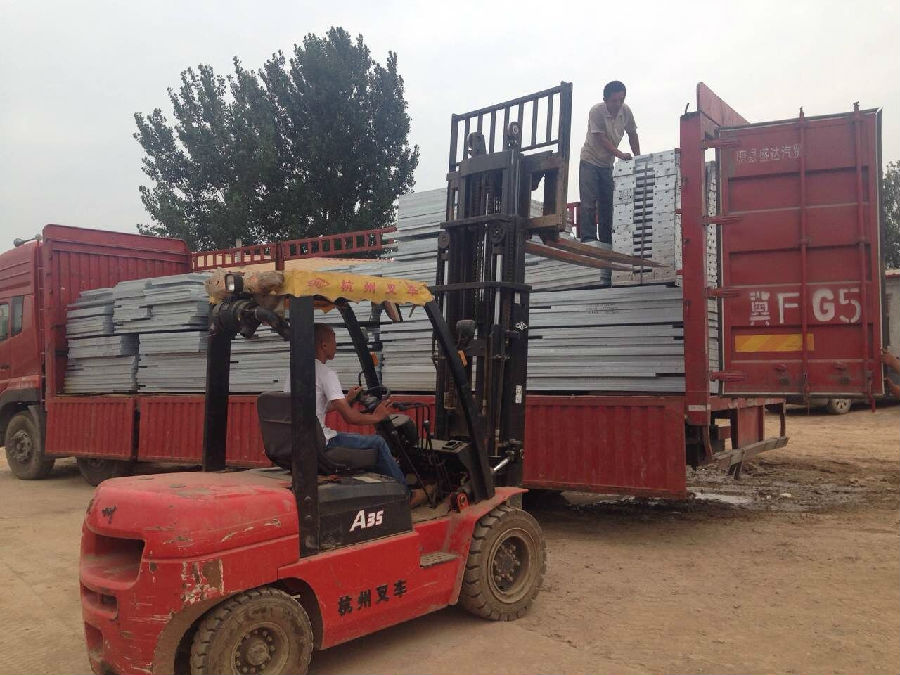 過車鍍鋅鋼格板規格