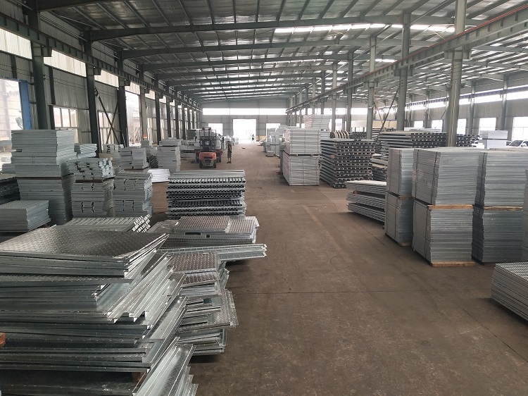 熱鍍鋅鋼格板平臺(tái)規(guī)格 熱鍍鋅鋼格板平臺(tái)規(guī)格