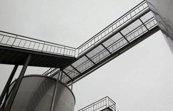 天橋平臺鍍鋅鋼格柵 天橋平臺鍍鋅鋼格柵