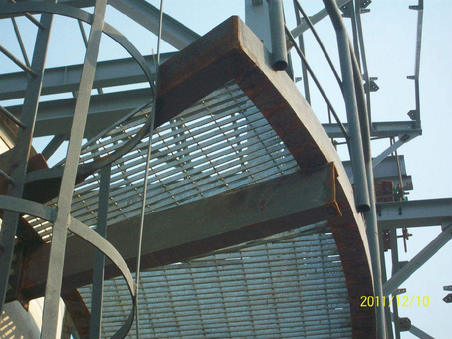 平臺(tái)鍍鋅鋼格柵廠家 平臺(tái)鍍鋅鋼格柵廠家